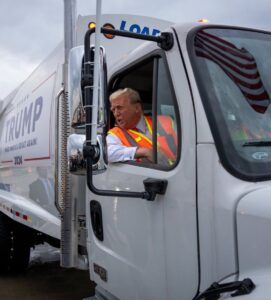 BestShotofTrump-in-dump-truck